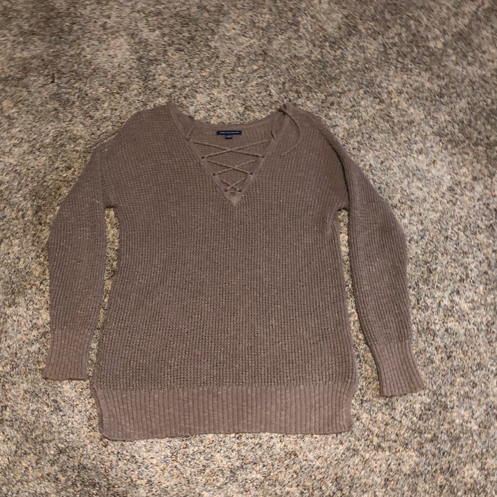 American Eagle sweater